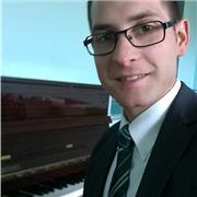 Profesor de piano. Bilbao (Deusto) (Posibilidad de darlas en Inglés o Euskara)